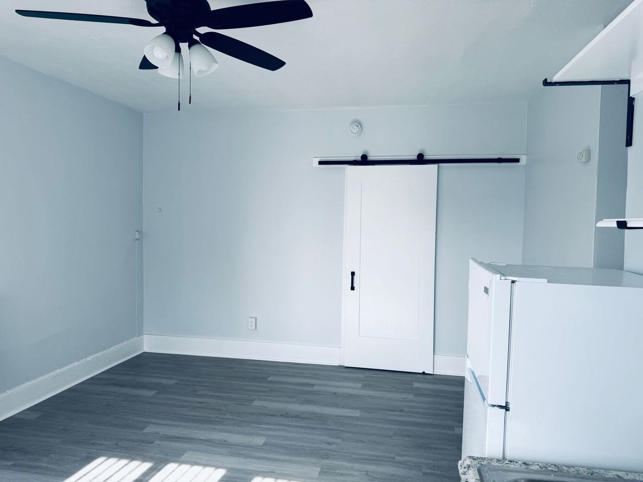 1350 4th - Photo 5 of 16