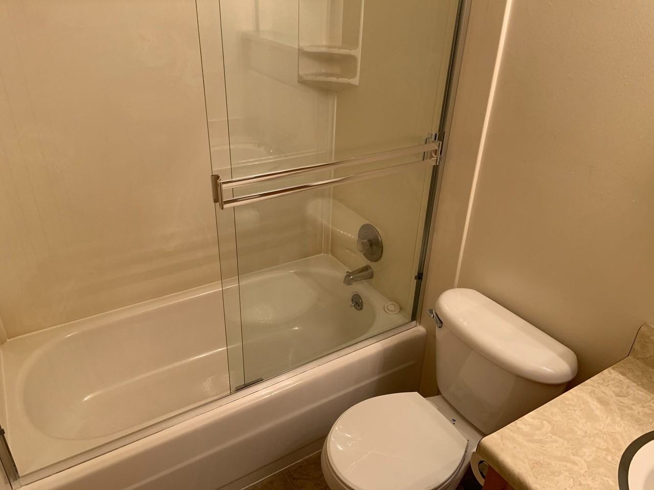 1920 Francisco LLC - Photo 7 of 9