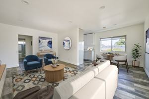 featured image of 1333 West 36th Place #4