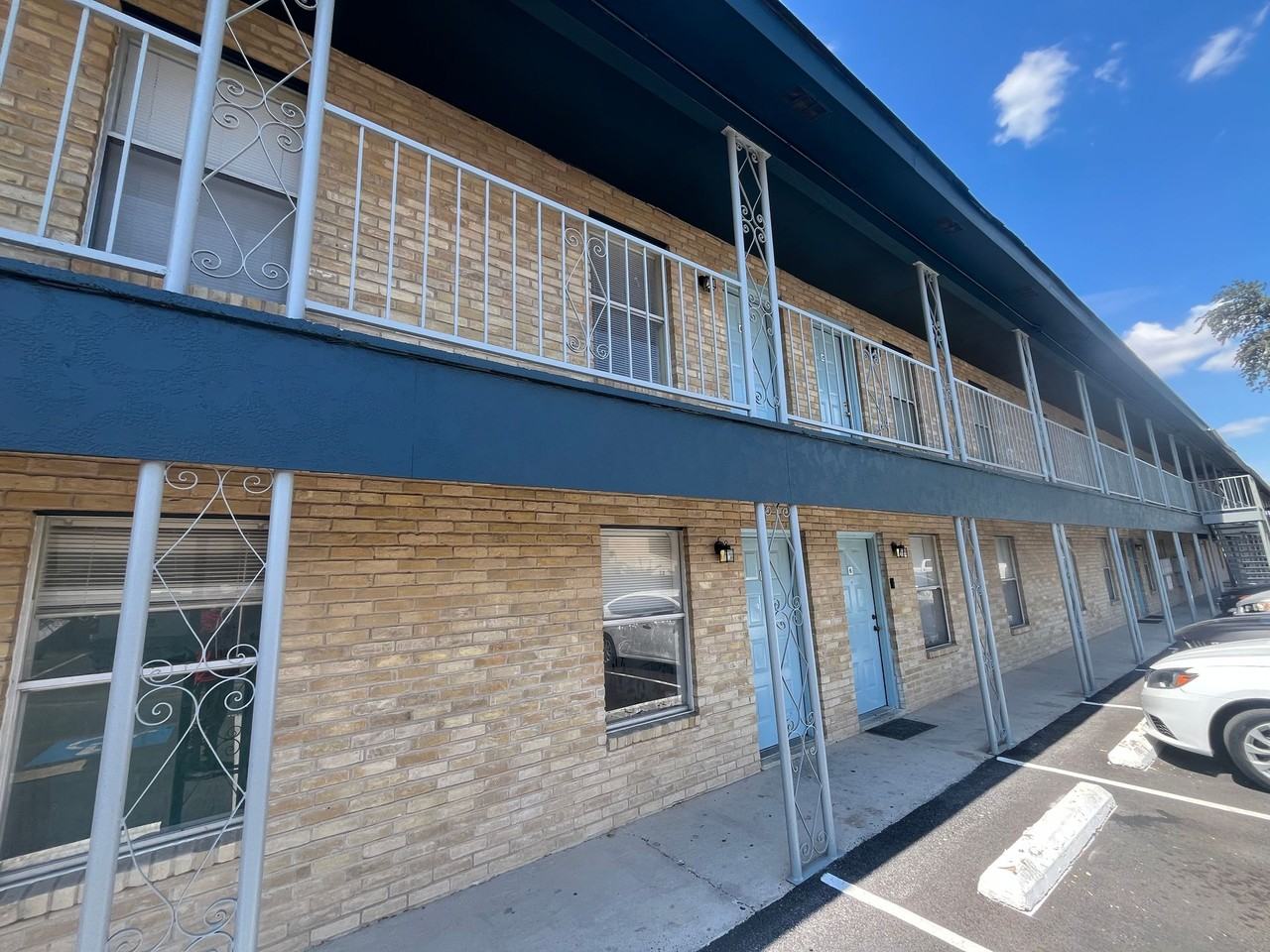 Town Creek Apartments - Photo 3 of 24