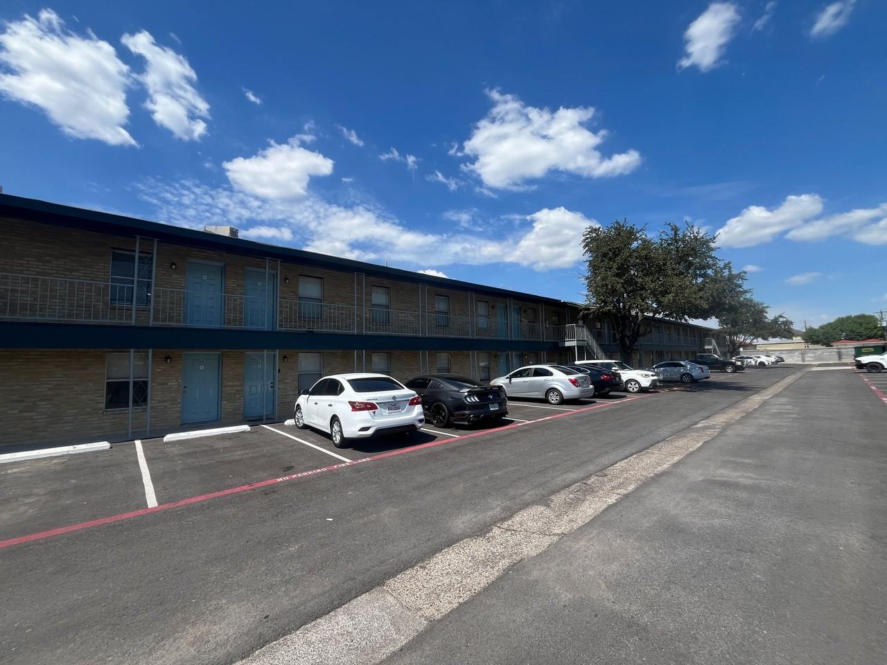 Town Creek Apartments - Photo 4 of 24