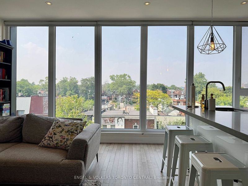 1555 Bloor Street West ##1 - Photo 2 of 16