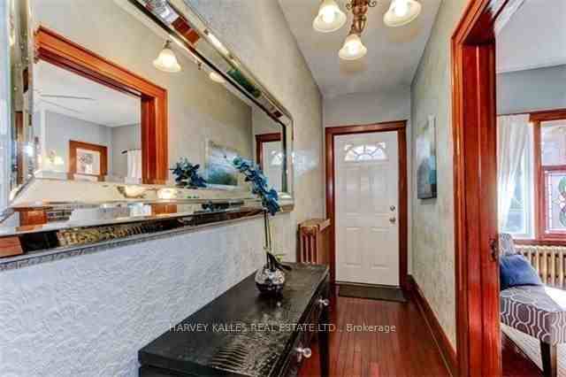 57 Kenwood Avenue - Photo 3 of 19