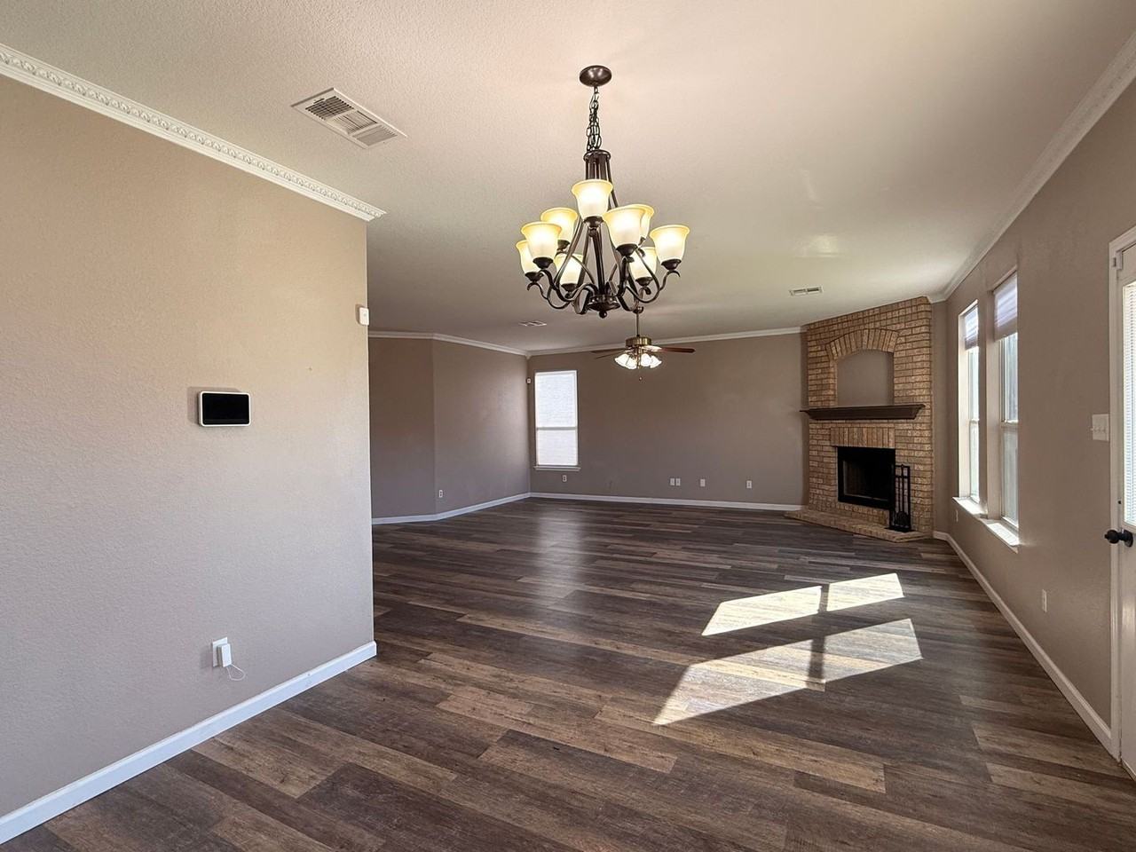 410 East Little Dipper Drive - Photo 6 of 32