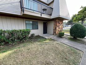 6620 S Zunis Ave - Photo 1 of 1