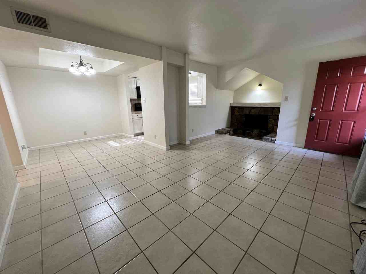 6620 South Zunis Avenue East - Photo 5 of 12