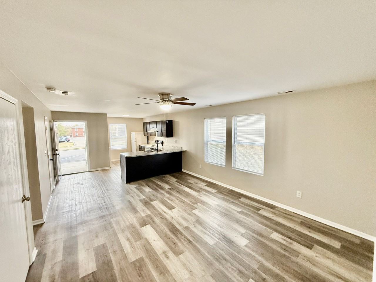 Main Street Apartments - Photo 6 of 25