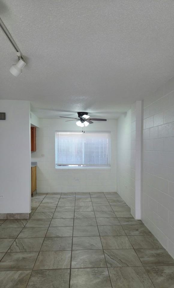 60 Keystone Ave - Photo 4 of 16