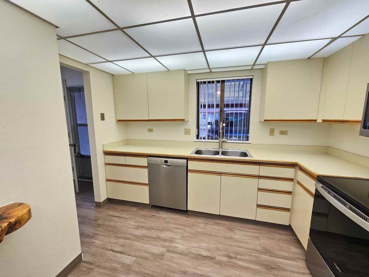 1388 Road F.8 Ne #206 - Photo 7 of 17