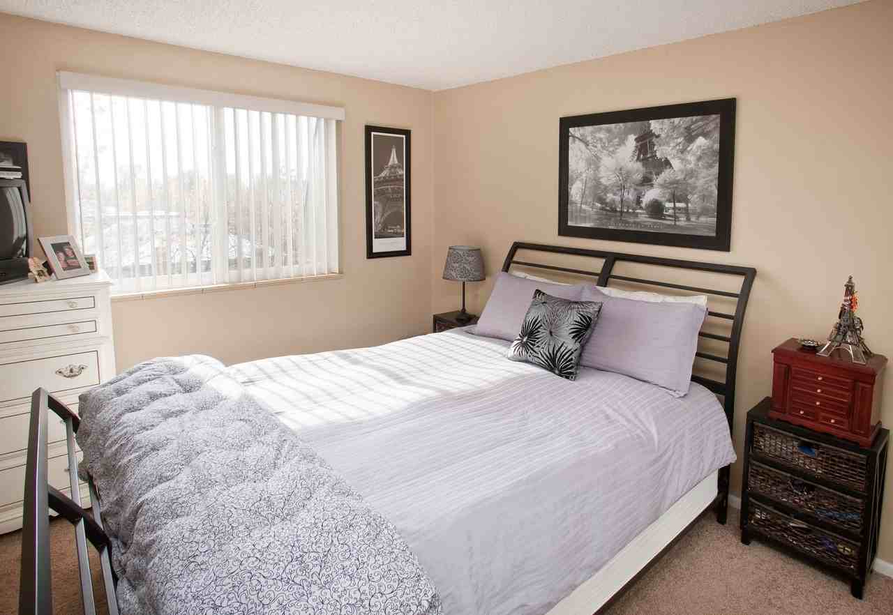 1240 N Elizabeth Street - Photo 5 of 14