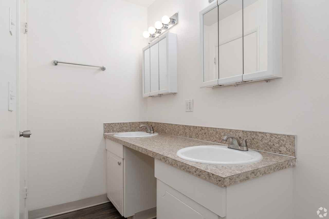 #119 LAURELWOOD ESTATES - Photo 7 of 33