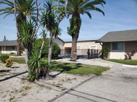 913 Gleason Pkwy #4 - Photo 1 of 1