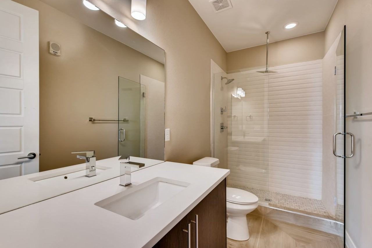 1752 w 41st Ave - Photo 6 of 50