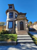 featured image of 1449 Locust St #5