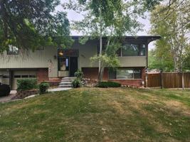 featured image of 2911 Placer Dr