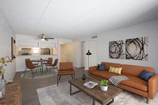 1475 W Wilmot Road - Photo 1 of 1