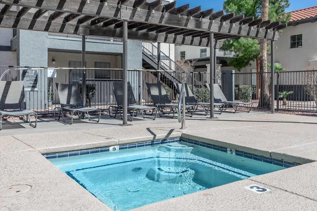 5600 S Midvale Park Rd - Photo 4 of 11