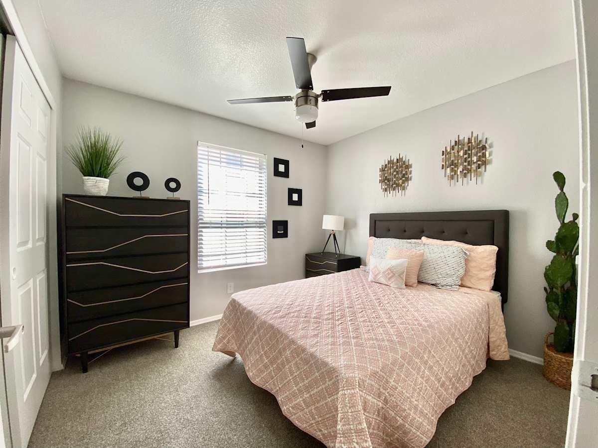 5600 S Midvale Park Rd - Photo 7 of 11