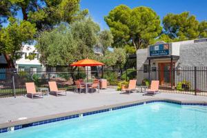 featured image of 6201 E Pima St