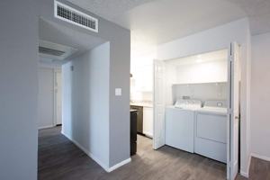 featured image of 6201 E Pima St