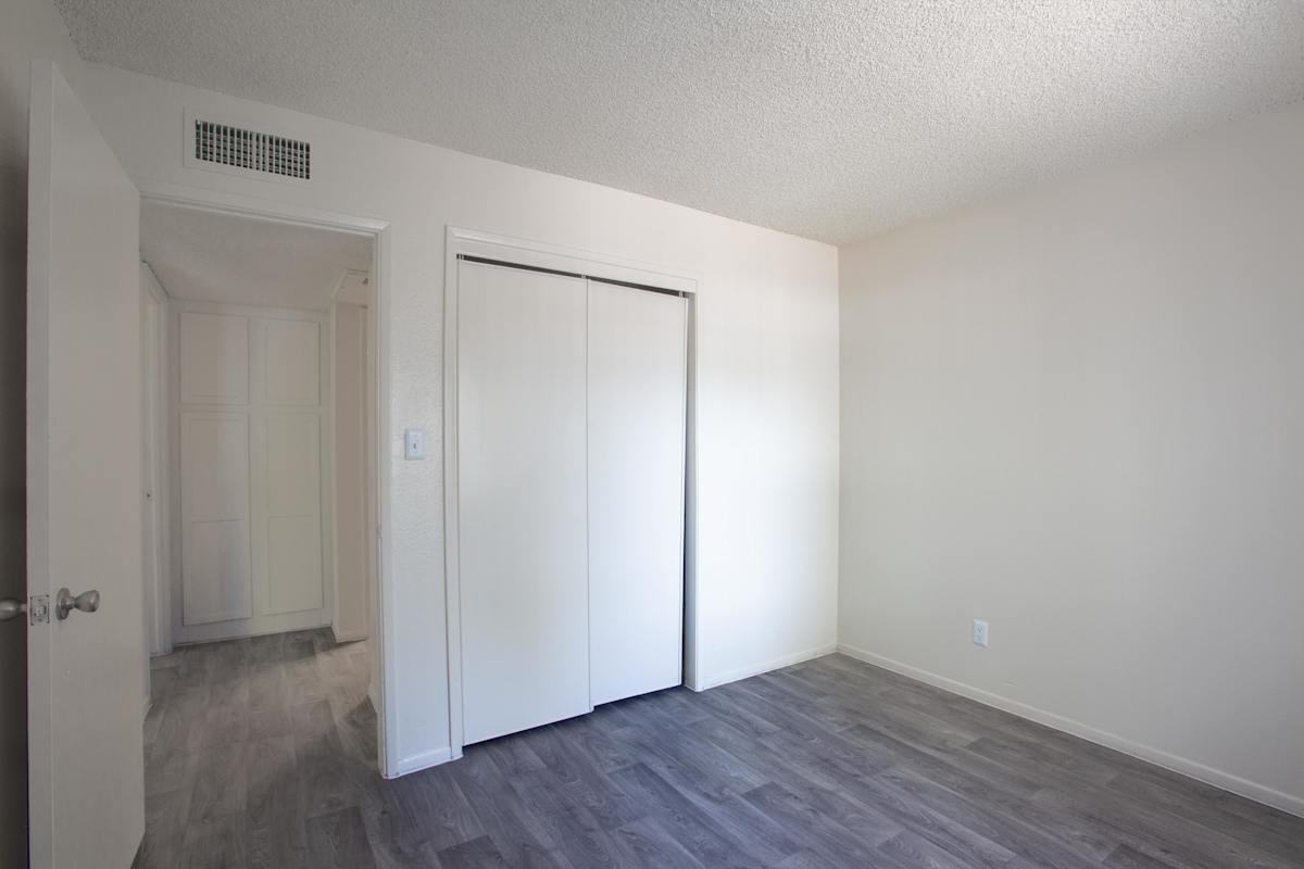 6201 E Pima St - Photo 2 of 29