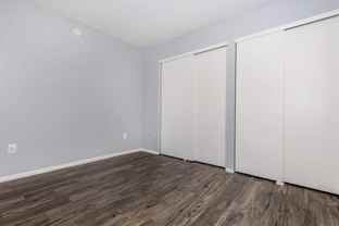 5525 S Mission Rd - Photo 1 of 1