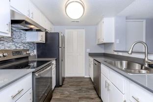 5525 S Mission Rd - Photo 1 of 1