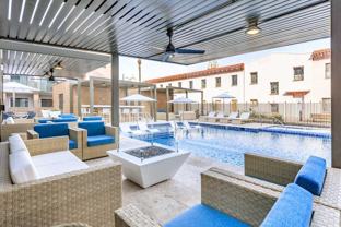 800 N Country Club Rd - Photo 1 of 1