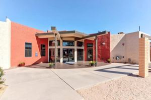 featured image of 1564 N Morrison Ave