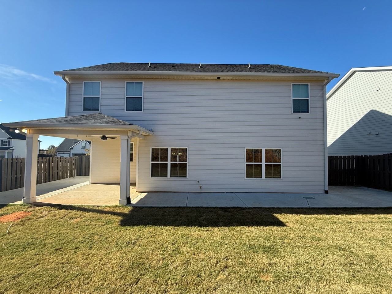 414 Barrow Ln - Photo 5 of 48
