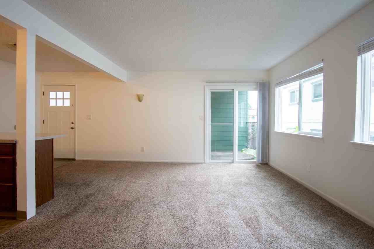 4030 Se Holgate Blvd #J - Photo 4 of 15