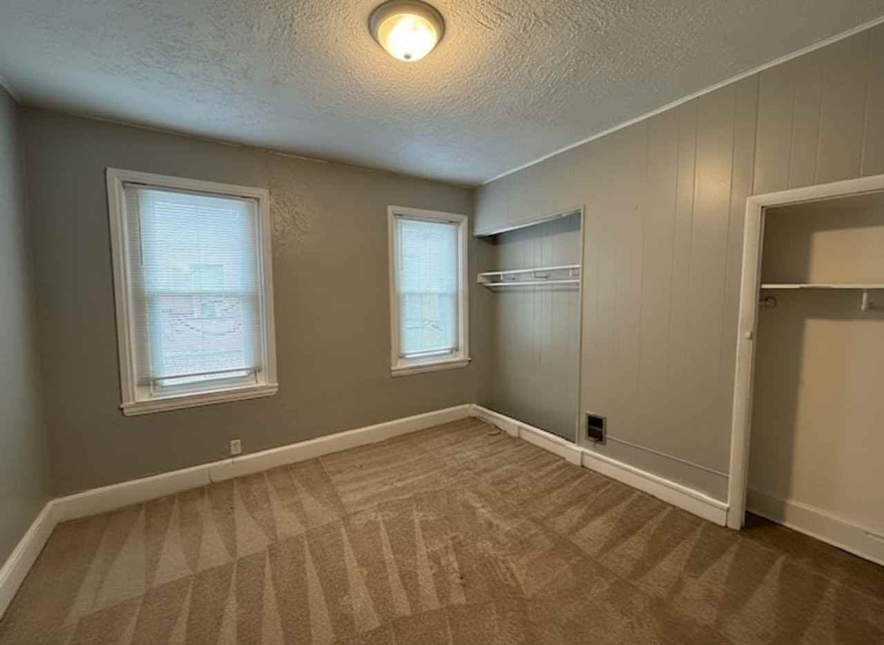 612 Cross St - Photo 7 of 11