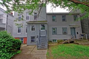featured image of 238 Ontario St