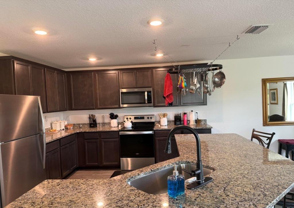 9725 Southern Charm Cir - Photo 5 of 22