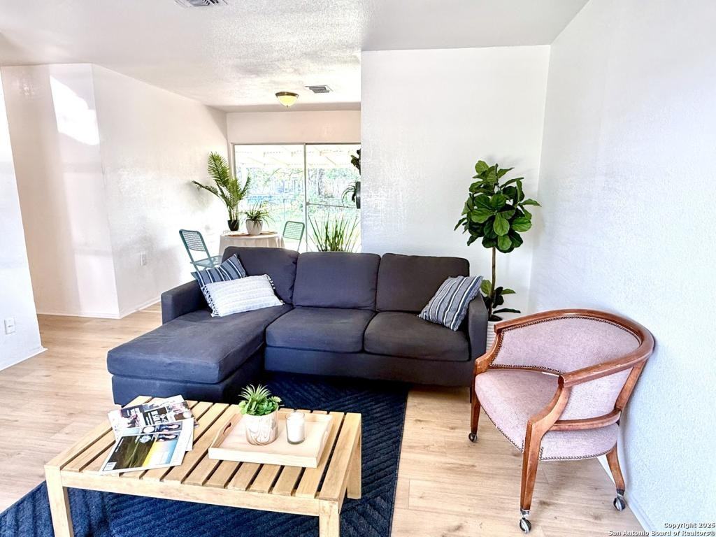 4723 Castle Rose - Photo 2 of 8