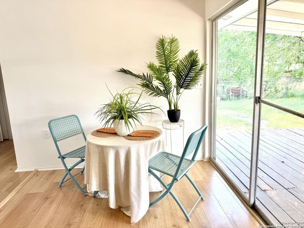 4723 Castle Rose - Photo 5 of 8