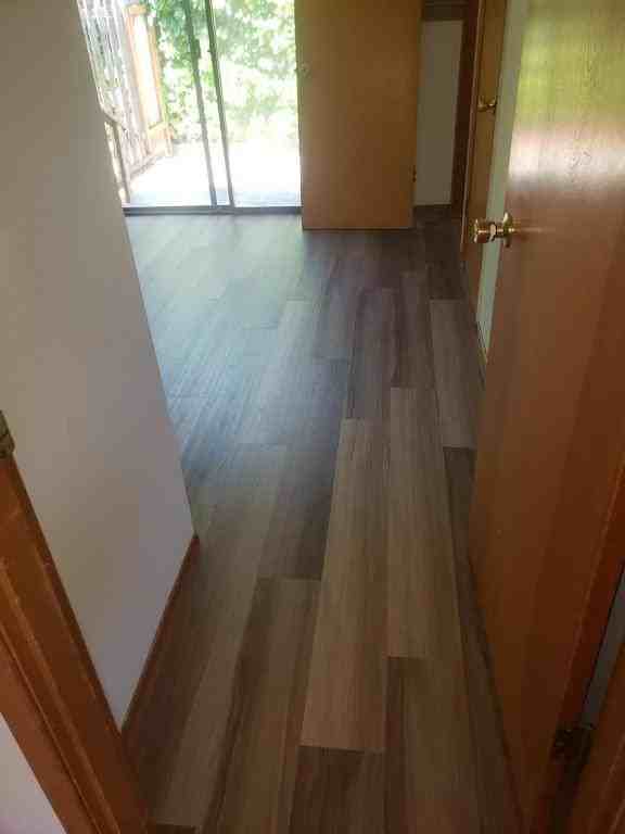 8515 Se Bush St - Photo 2 of 6