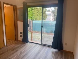 8515 Se Bush St - Photo 3 of 6