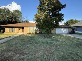 featured image of 816 Ridgecrest St