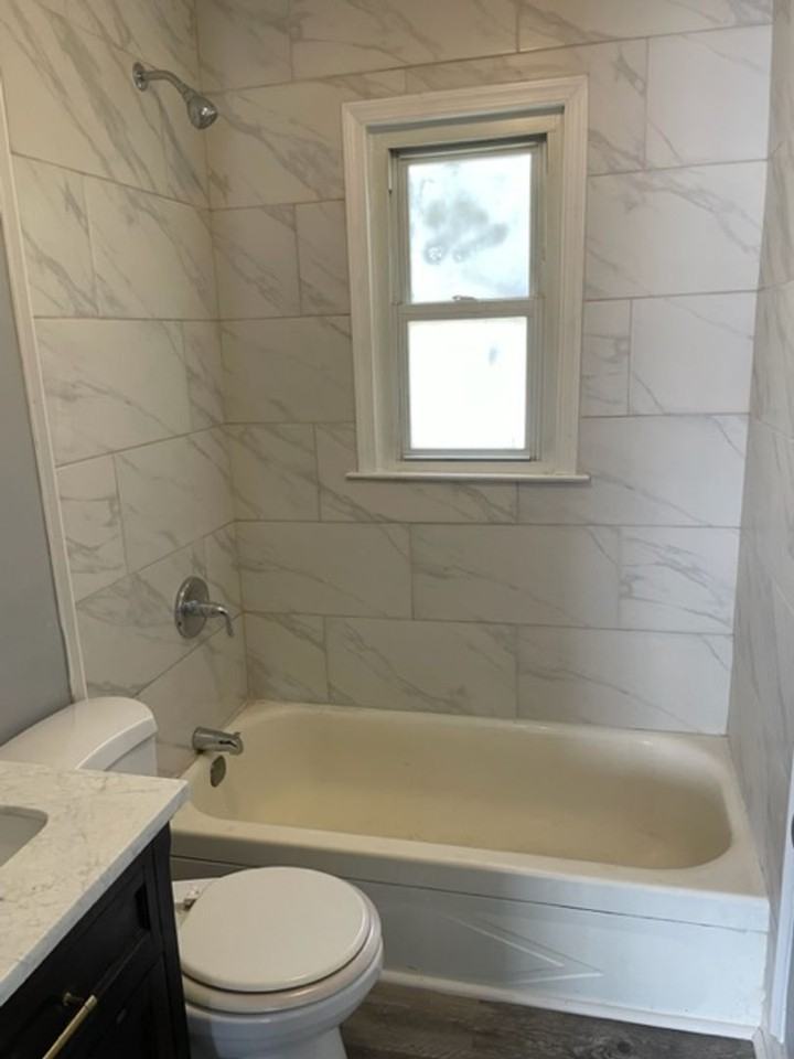 3110 Capitol Dr - Photo 7 of 11