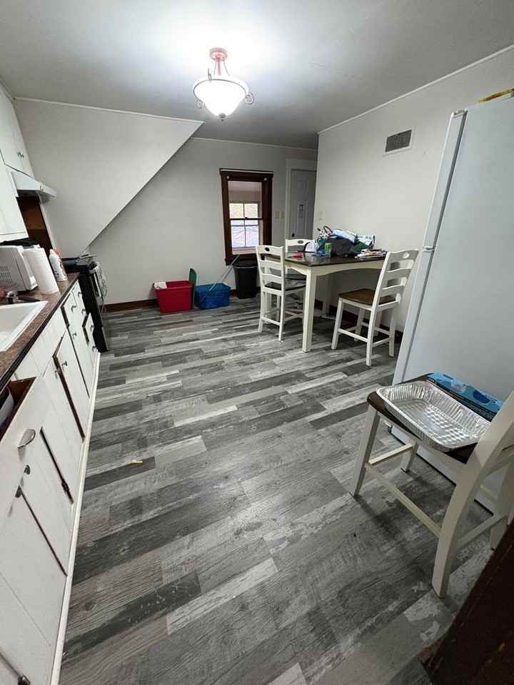 1012 7th St S - Photo 2 of 6