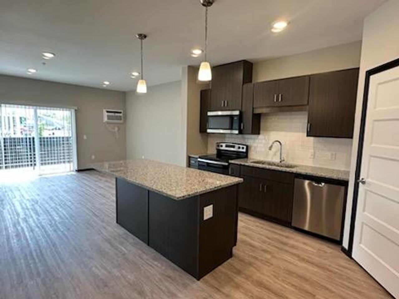 Block 25 Lofts - Photo 7 of 24