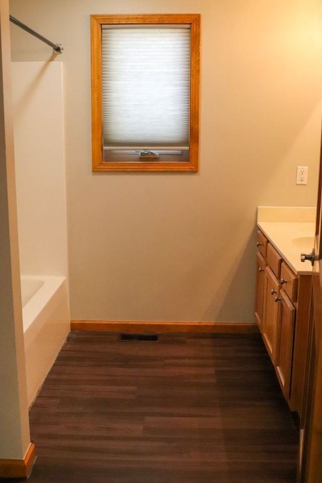 14101 W Heather Ln - Photo 3 of 12