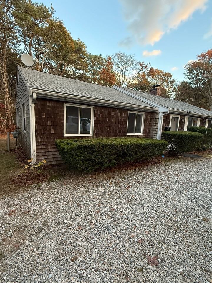 206-208 Higgins Crowell Road - Photo 5 of 5