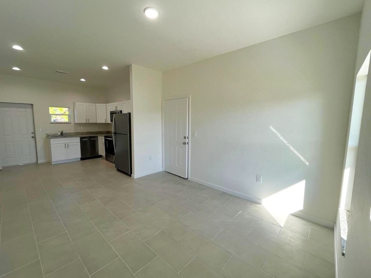 2516 14th Street Southwest - Photo 6 of 31