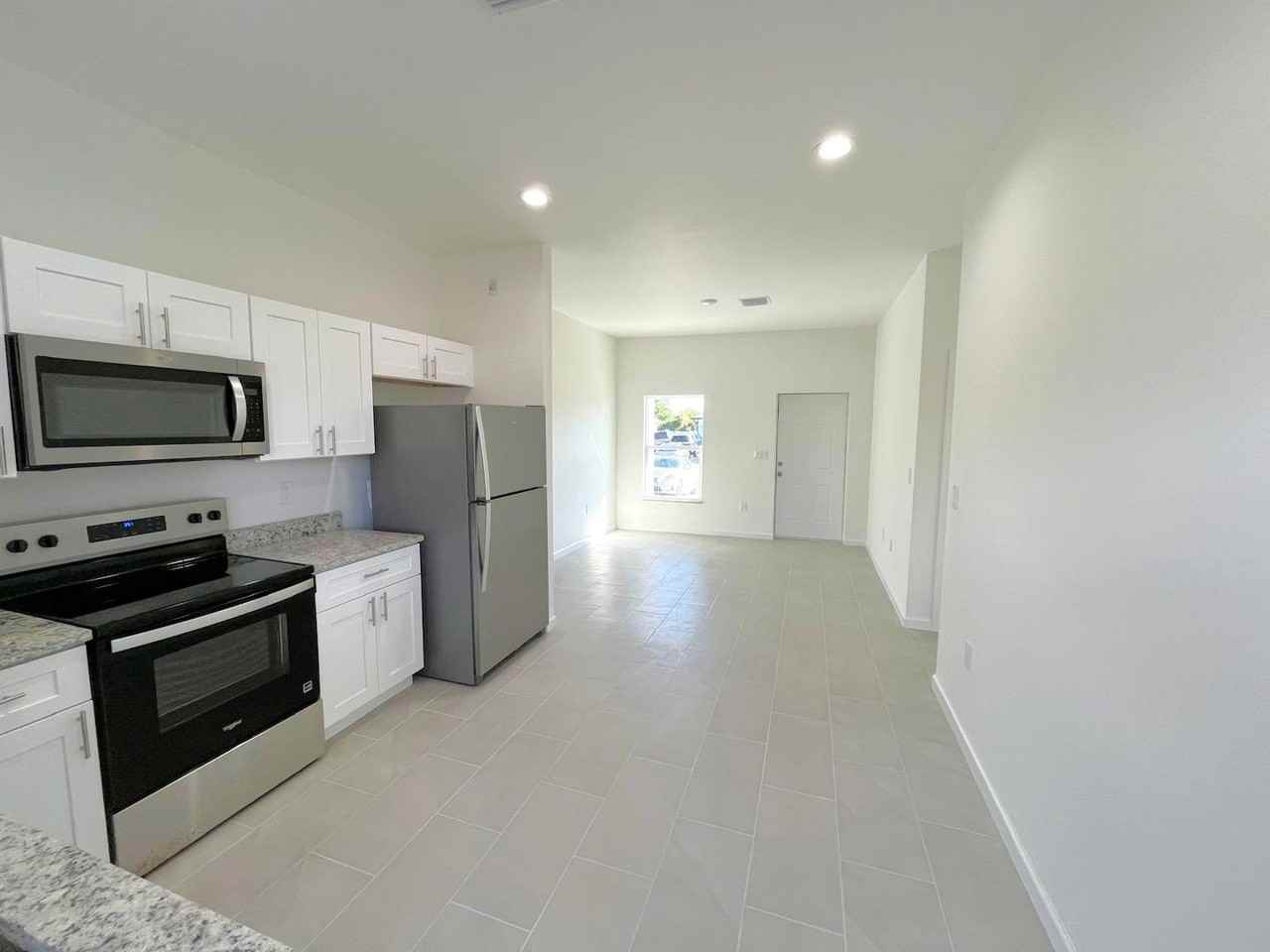 2516 14th Street Southwest - Photo 7 of 31