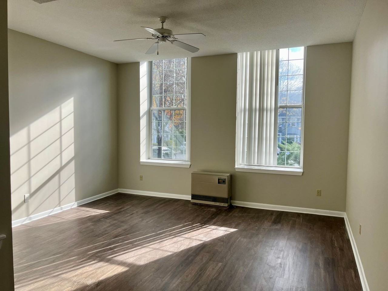 Washington Green Rentals - Photo 5 of 15