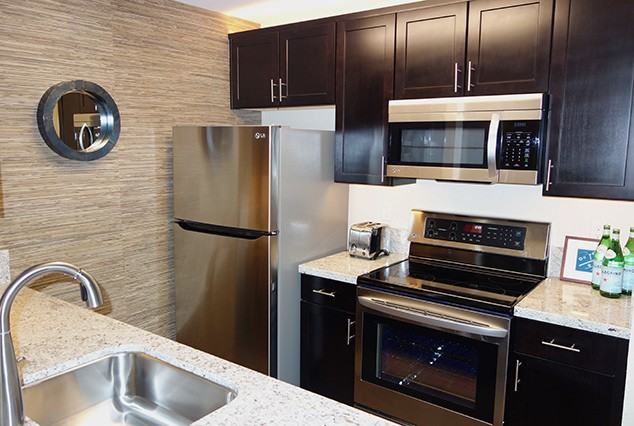 6400 Christie Ave - Photo 4 of 28