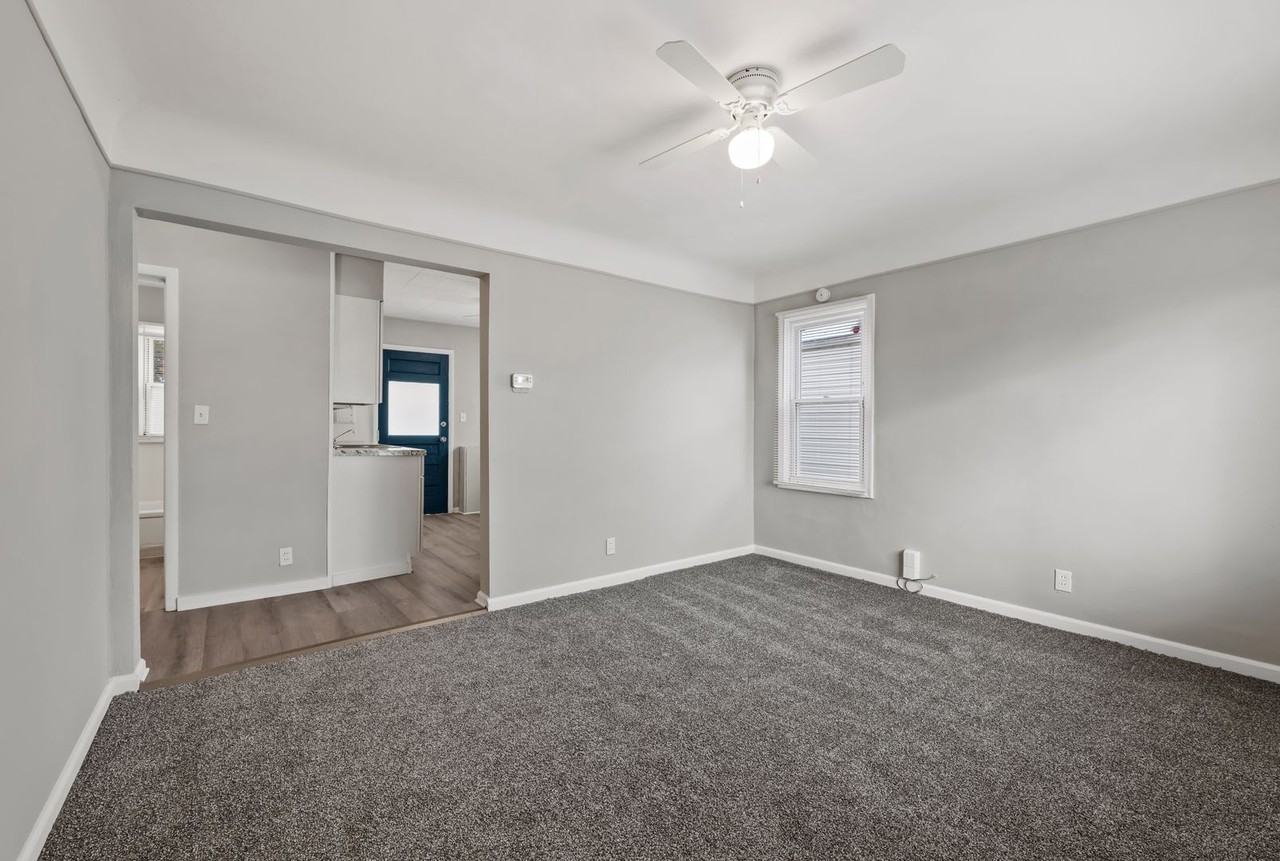 11227 Studebaker Ave - Photo 2 of 17