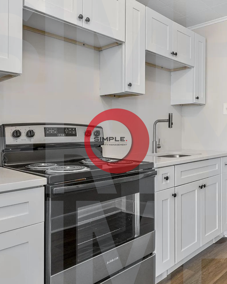 1247 Cotton St - Photo 2 of 17